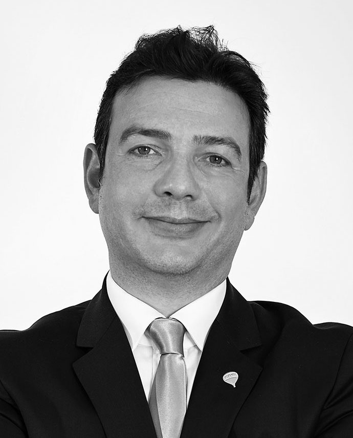 Altemur Yalçınalp