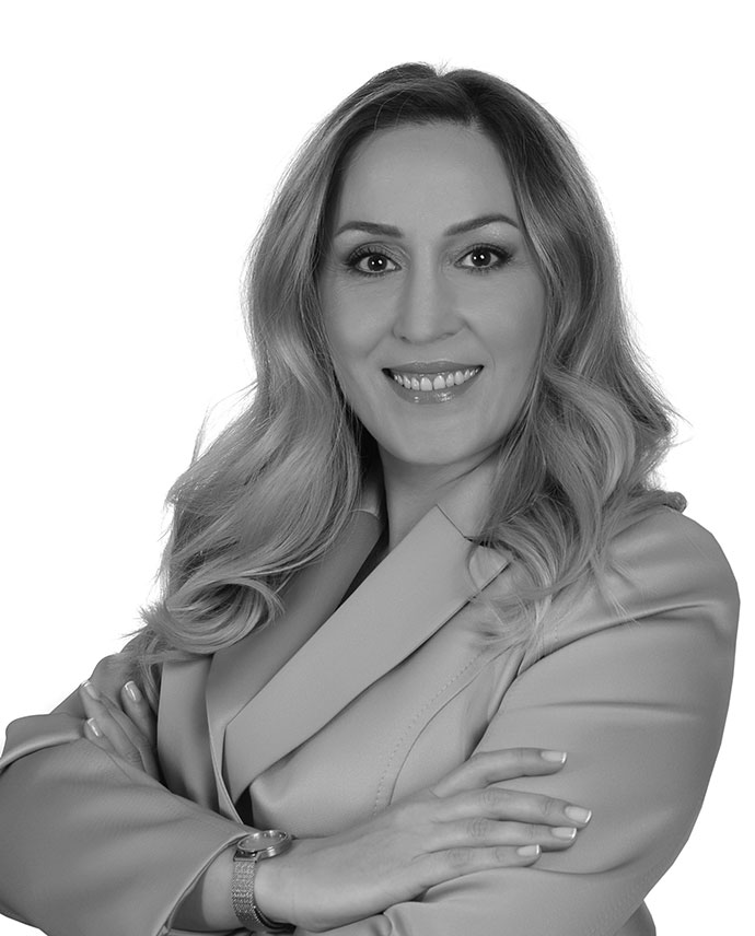 Esra Akdoğan